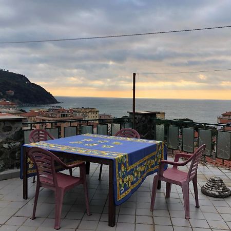 Appartamento Al Castelletto Levanto Exterior photo